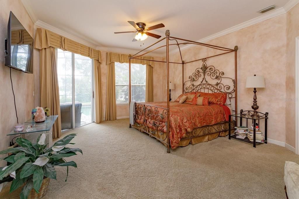 For Sale: $1,232,000 (3 beds, 3 baths, 3136 Square Feet)