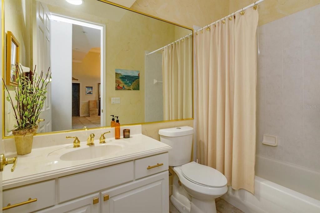 For Sale: $1,232,000 (3 beds, 3 baths, 3136 Square Feet)