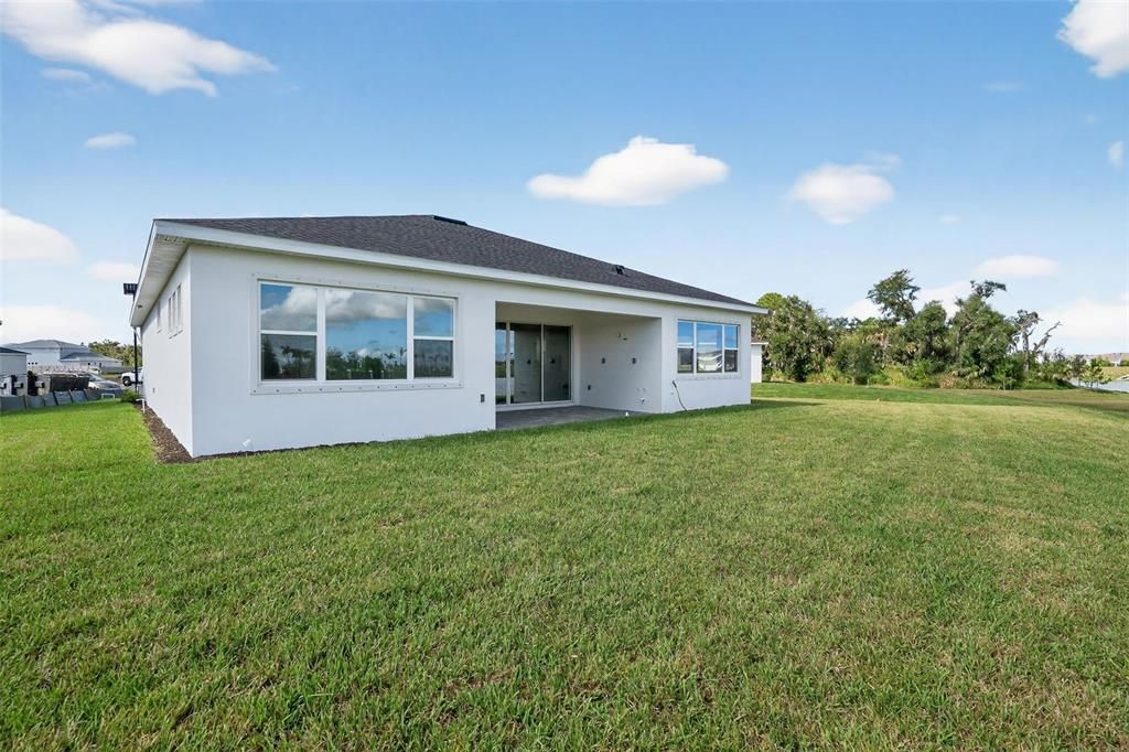 En Venta: $739,900 (3 camas, 2 baños, 2480 Pies cuadrados)