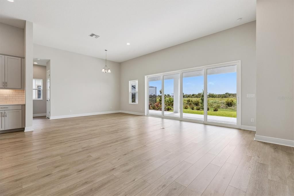 For Sale: $699,990 (4 beds, 3 baths, 2535 Square Feet)