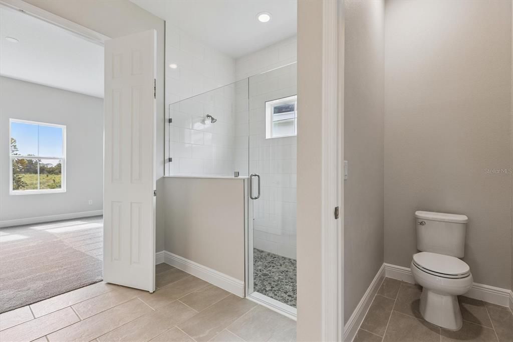 For Sale: $699,990 (4 beds, 3 baths, 2535 Square Feet)