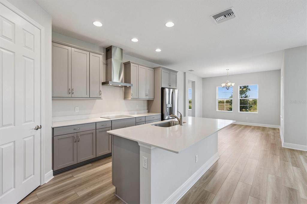 For Sale: $657,675 (5 beds, 3 baths, 3336 Square Feet)