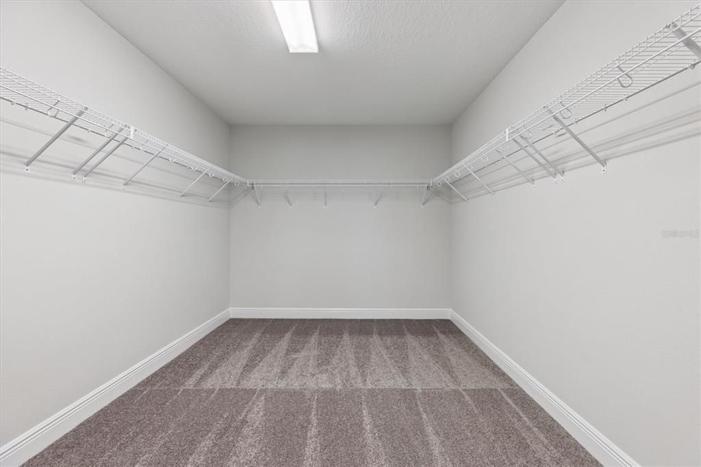 For Sale: $657,675 (5 beds, 3 baths, 3336 Square Feet)