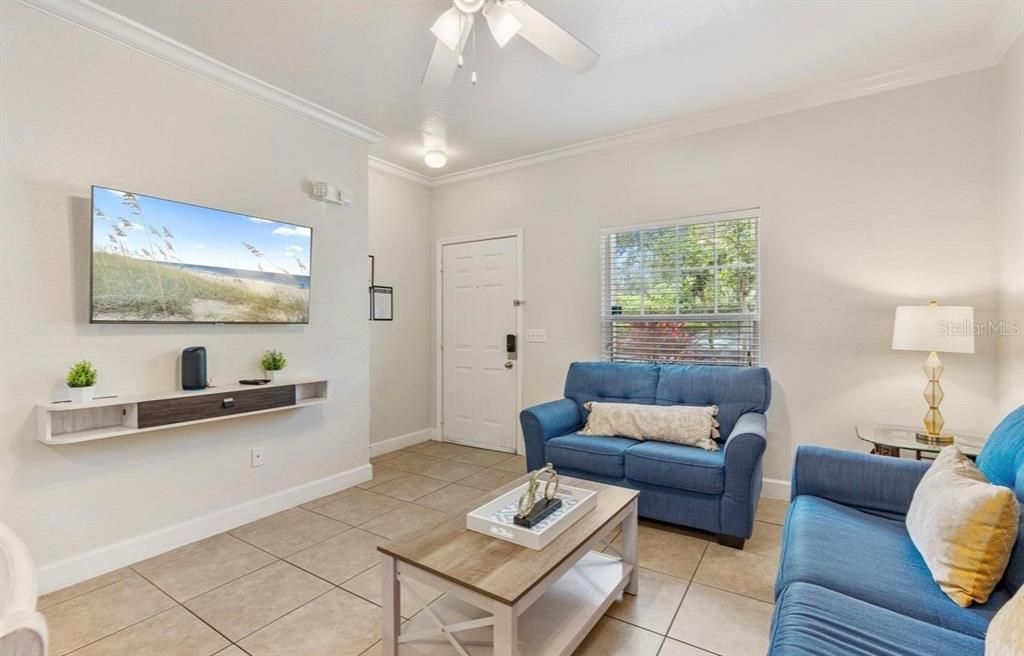 Activo con contrato: $278,000 (3 camas, 2 baños, 1300 Pies cuadrados)