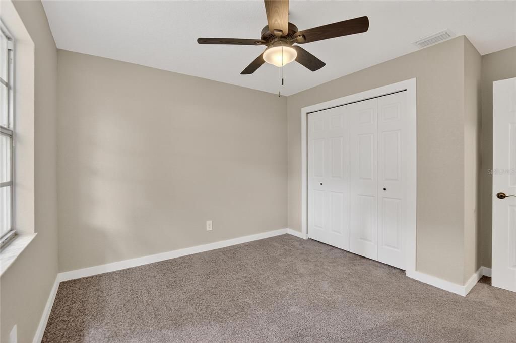 Под контрактом: $363,990 (4 спален, 2 ванн, 1388 Квадратных фут)