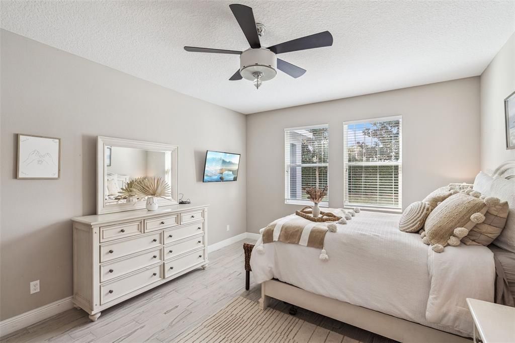 待售: $420,000 (3 贝兹, 2 浴室, 2685 平方英尺)