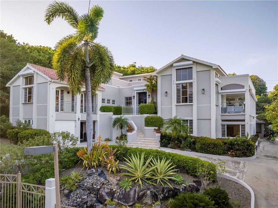 待售: $3,895,000 (5 贝兹, 4 浴室, 4500 平方英尺)