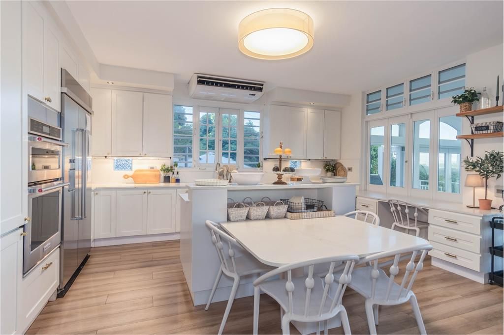 待售: $3,895,000 (5 贝兹, 4 浴室, 4500 平方英尺)