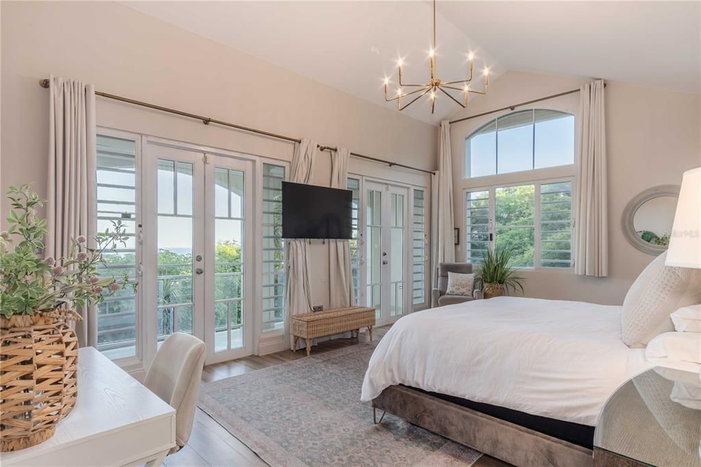 待售: $3,895,000 (5 贝兹, 4 浴室, 4500 平方英尺)