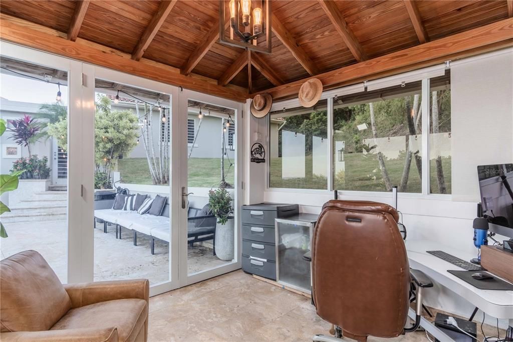 待售: $3,895,000 (5 贝兹, 4 浴室, 4500 平方英尺)