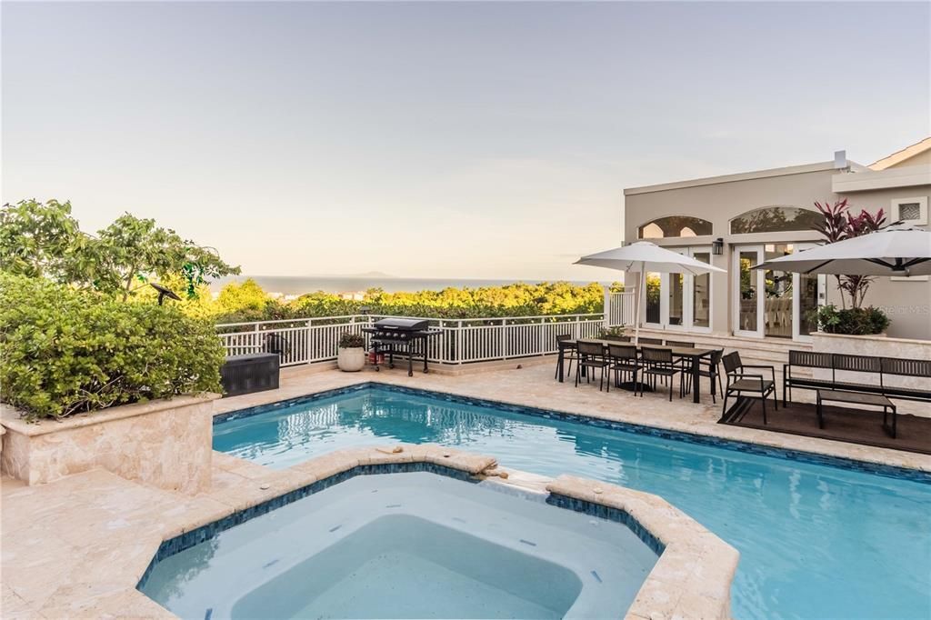 待售: $3,895,000 (5 贝兹, 4 浴室, 4500 平方英尺)