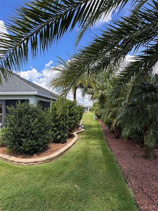 En Venta: $659,900 (3 camas, 3 baños, 2409 Pies cuadrados)