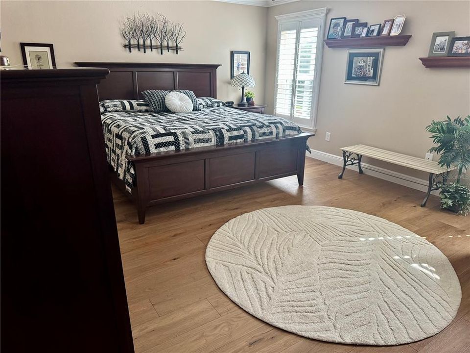 En Venta: $659,900 (3 camas, 3 baños, 2409 Pies cuadrados)