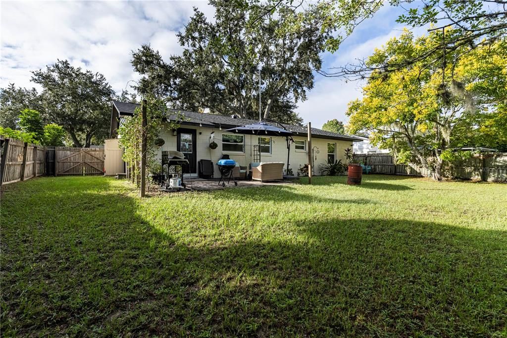 Под контрактом: $259,000 (3 спален, 1 ванн, 1026 Квадратных фут)