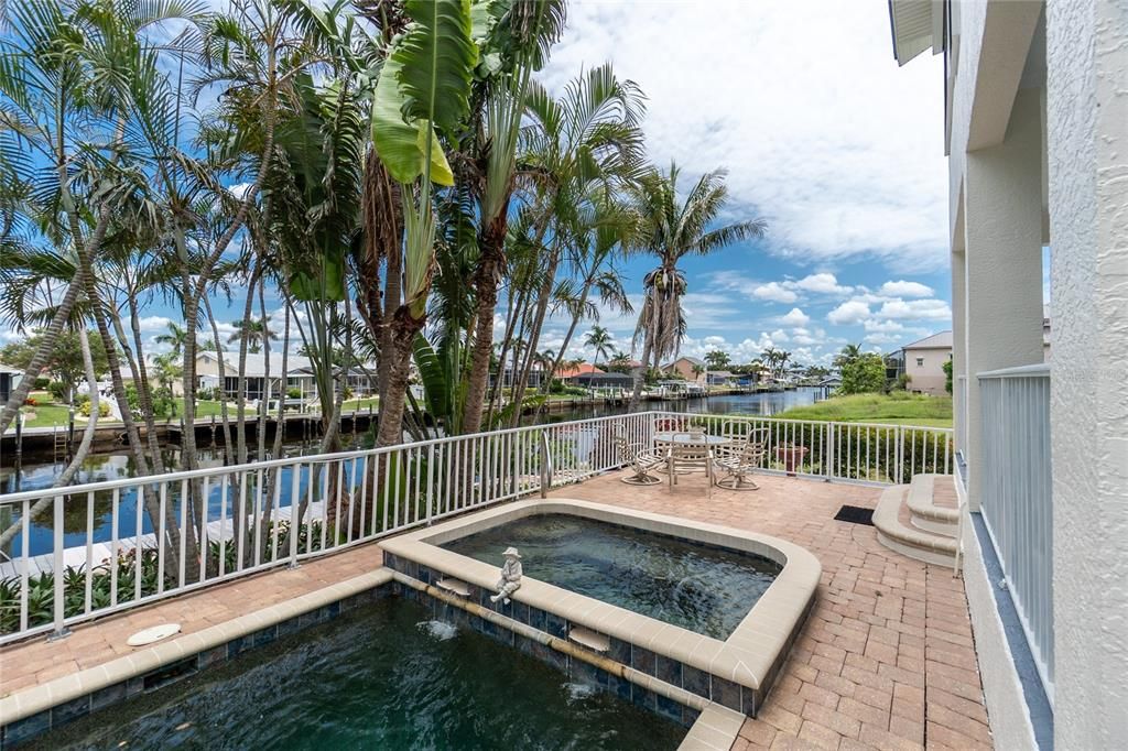 En Renta: $8,500 (6 camas, 5 baños, 5695 Pies cuadrados)