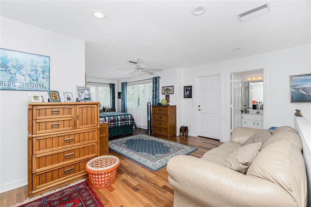 En Renta: $8,500 (6 camas, 5 baños, 5695 Pies cuadrados)