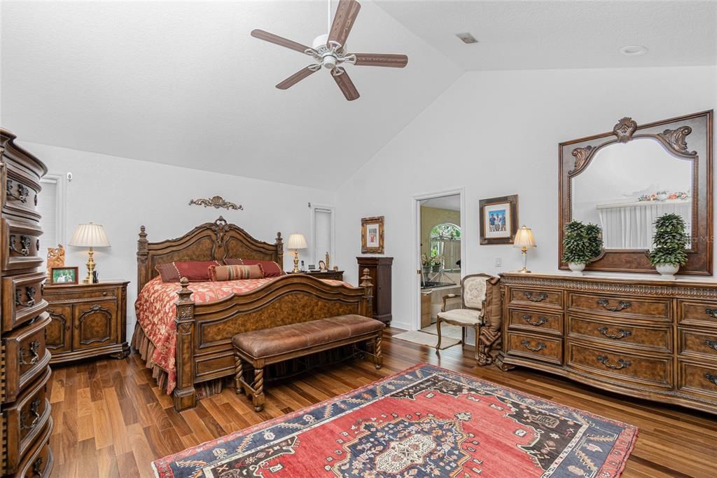 En Renta: $8,500 (6 camas, 5 baños, 5695 Pies cuadrados)