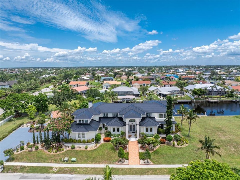 En Renta: $8,500 (6 camas, 5 baños, 5695 Pies cuadrados)