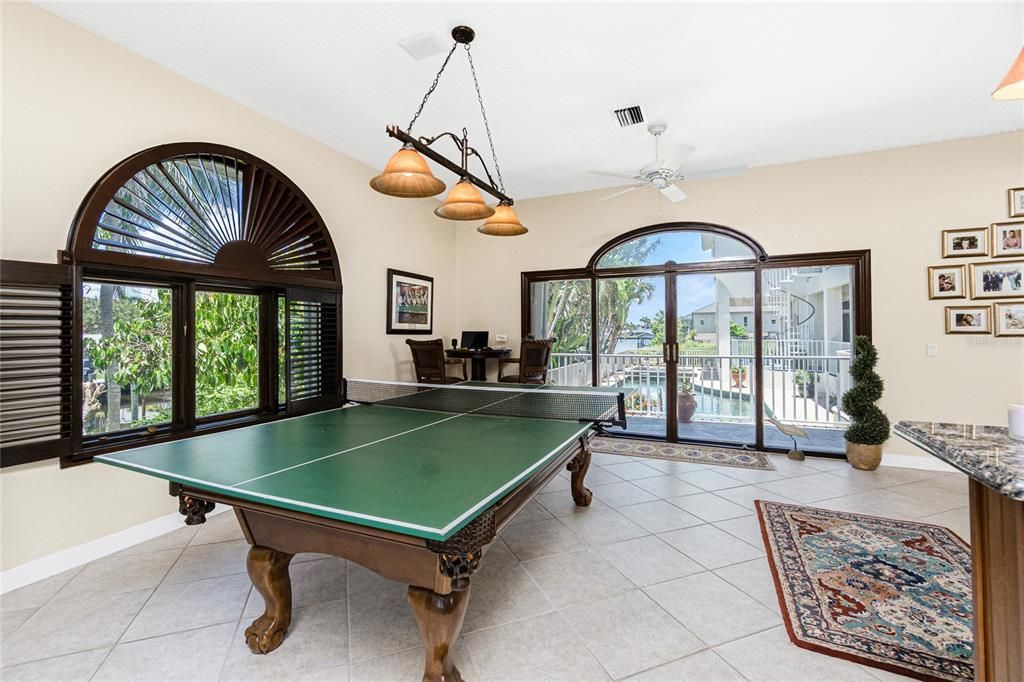 En Renta: $8,500 (6 camas, 5 baños, 5695 Pies cuadrados)