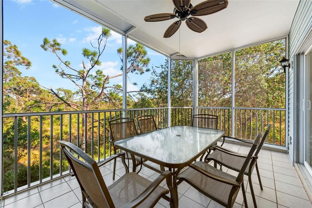 For Sale: $269,900 (3 beds, 2 baths, 2044 Square Feet)