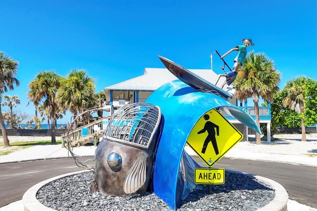 For Sale: $269,900 (3 beds, 2 baths, 2044 Square Feet)