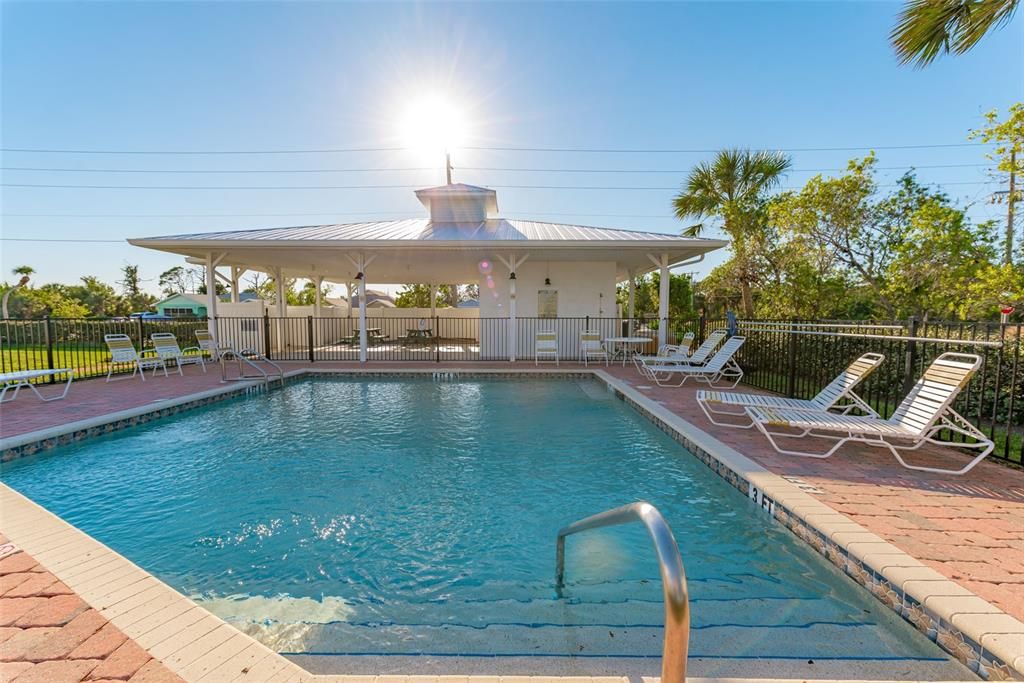 For Sale: $269,900 (3 beds, 2 baths, 2044 Square Feet)