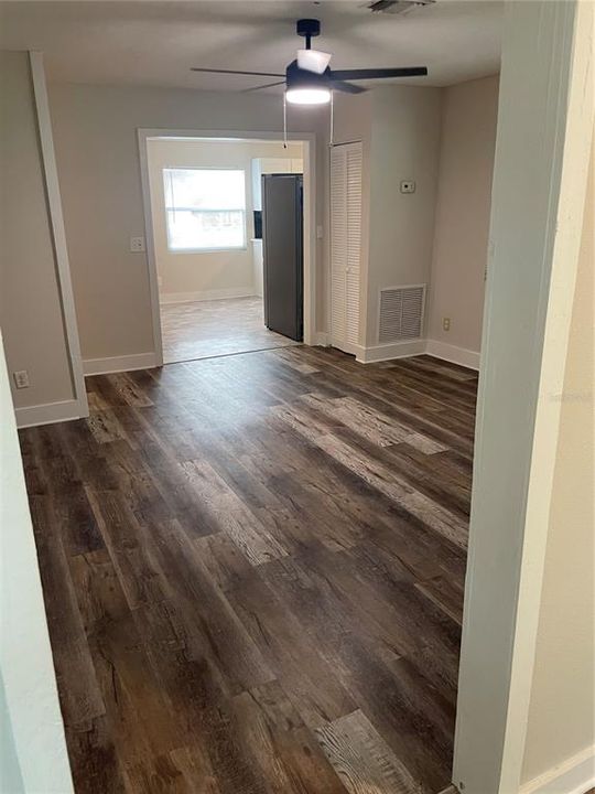 For Rent: $1,995 (3 beds, 2 baths, 1192 Square Feet)