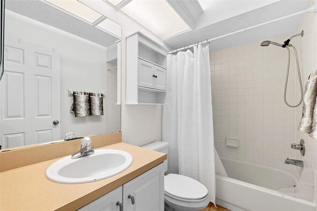 Active With Contract: $850,000 (4 beds, 3 baths, 2898 Square Feet)