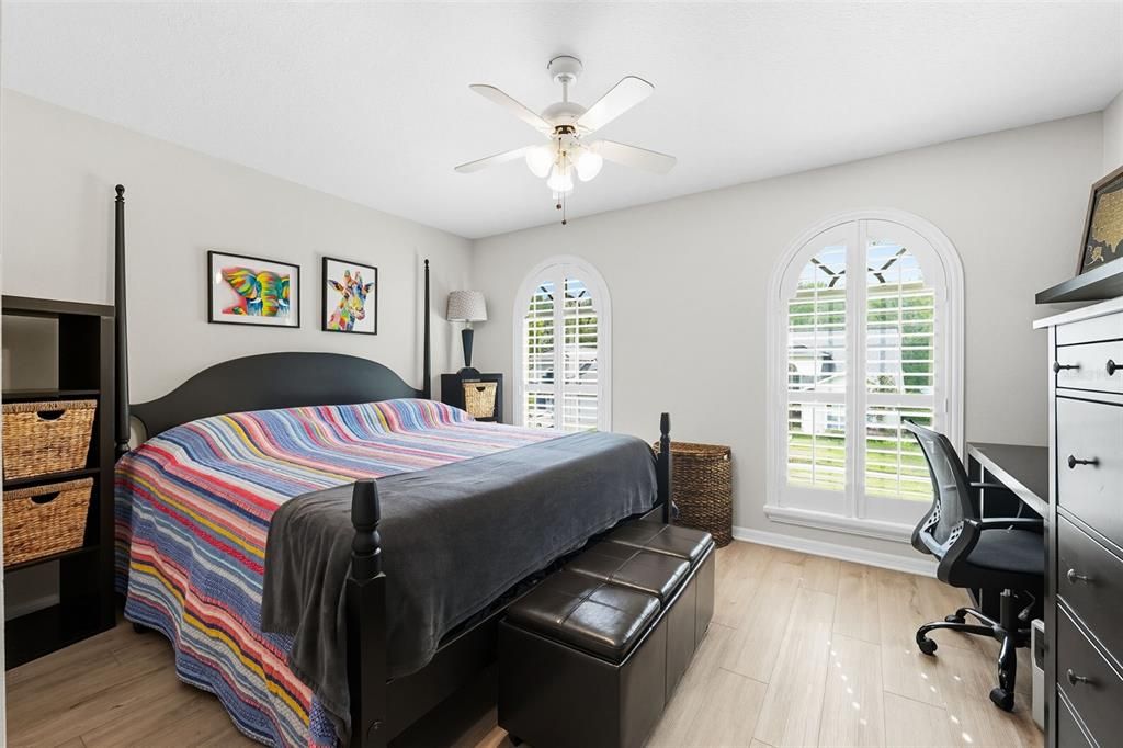 Active With Contract: $850,000 (4 beds, 3 baths, 2898 Square Feet)