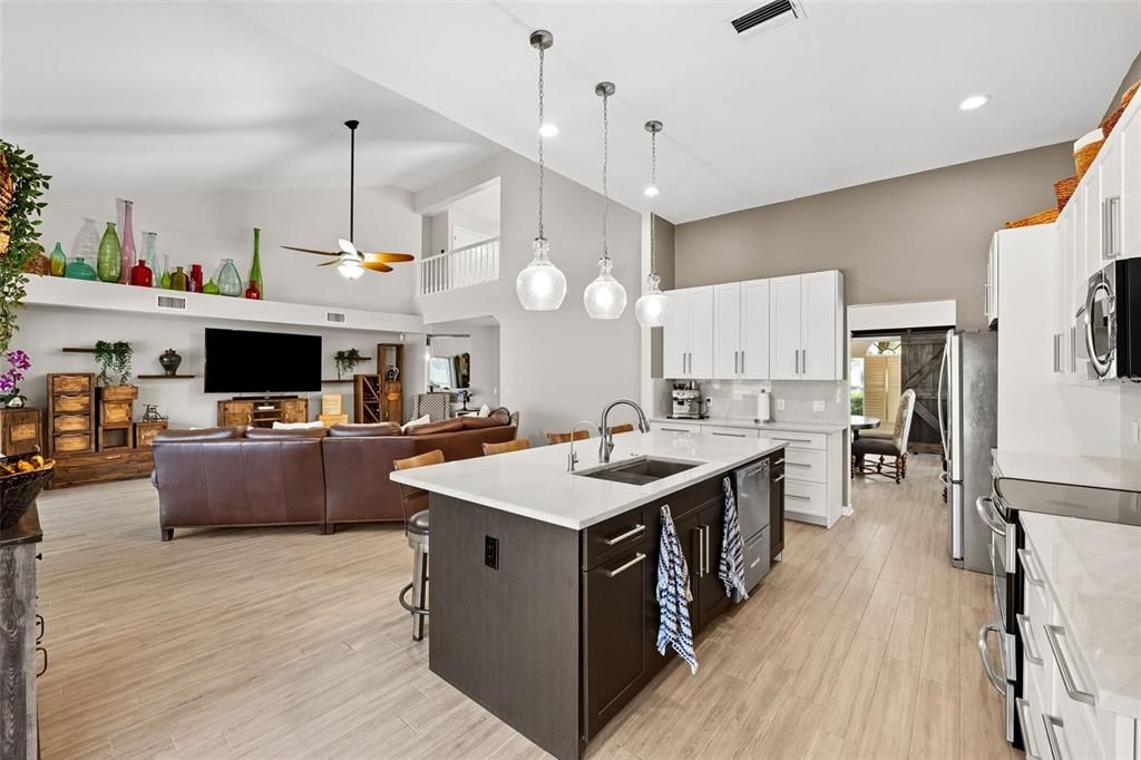 Active With Contract: $850,000 (4 beds, 3 baths, 2898 Square Feet)