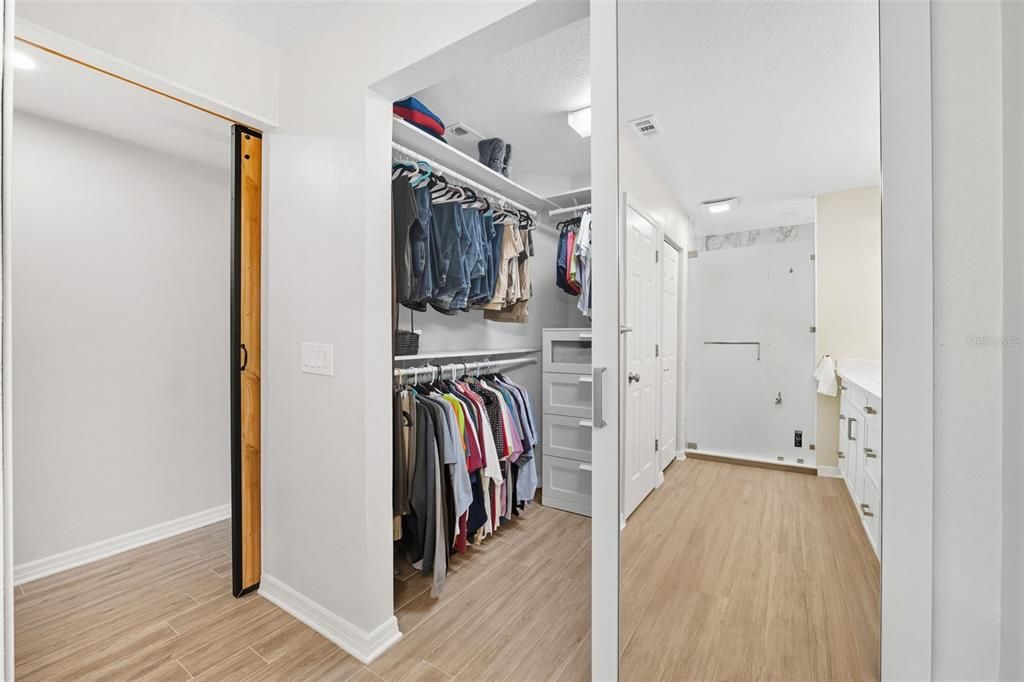 Active With Contract: $850,000 (4 beds, 3 baths, 2898 Square Feet)