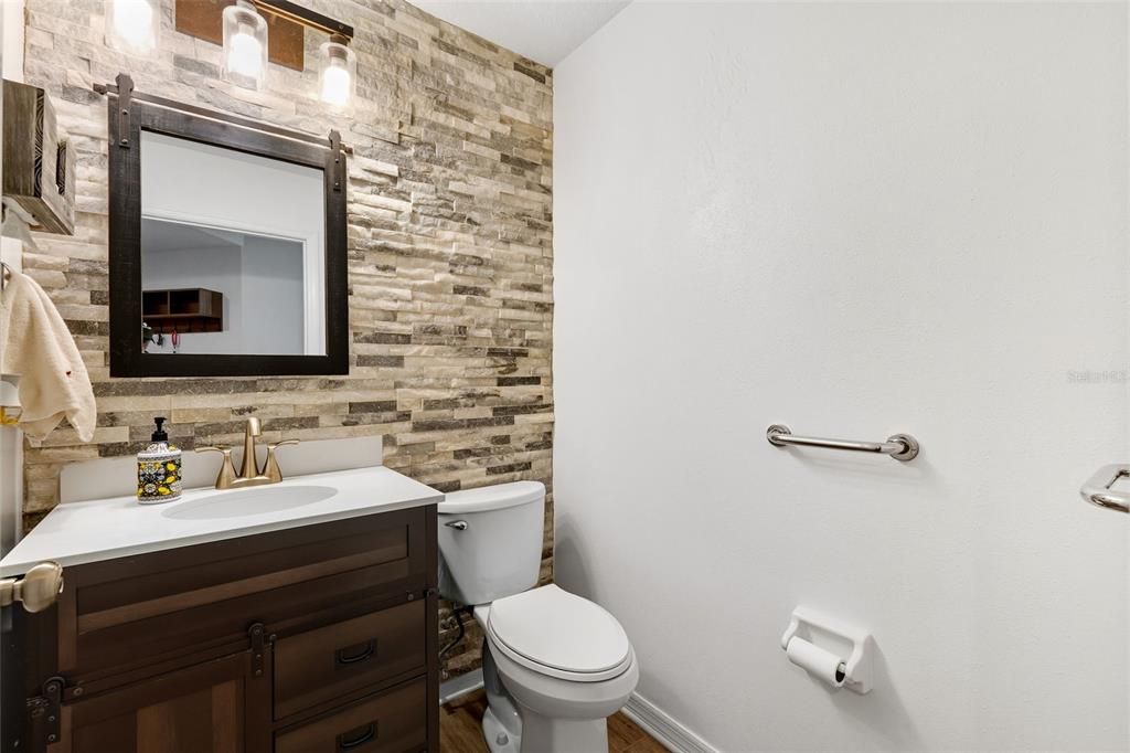 Active With Contract: $850,000 (4 beds, 3 baths, 2898 Square Feet)