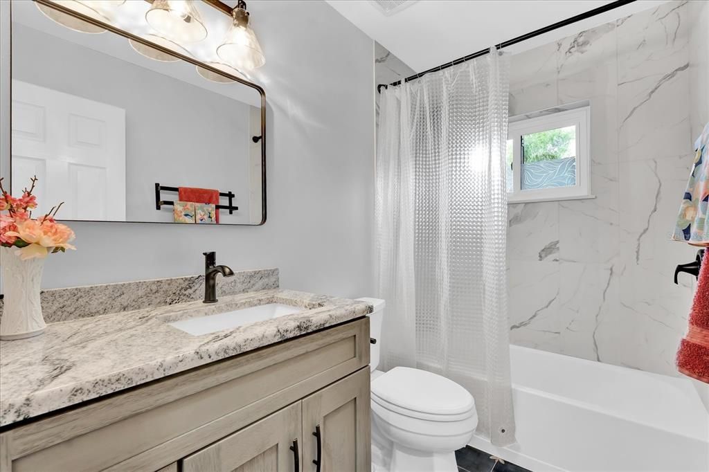 待售: $530,000 (3 贝兹, 3 浴室, 2246 平方英尺)