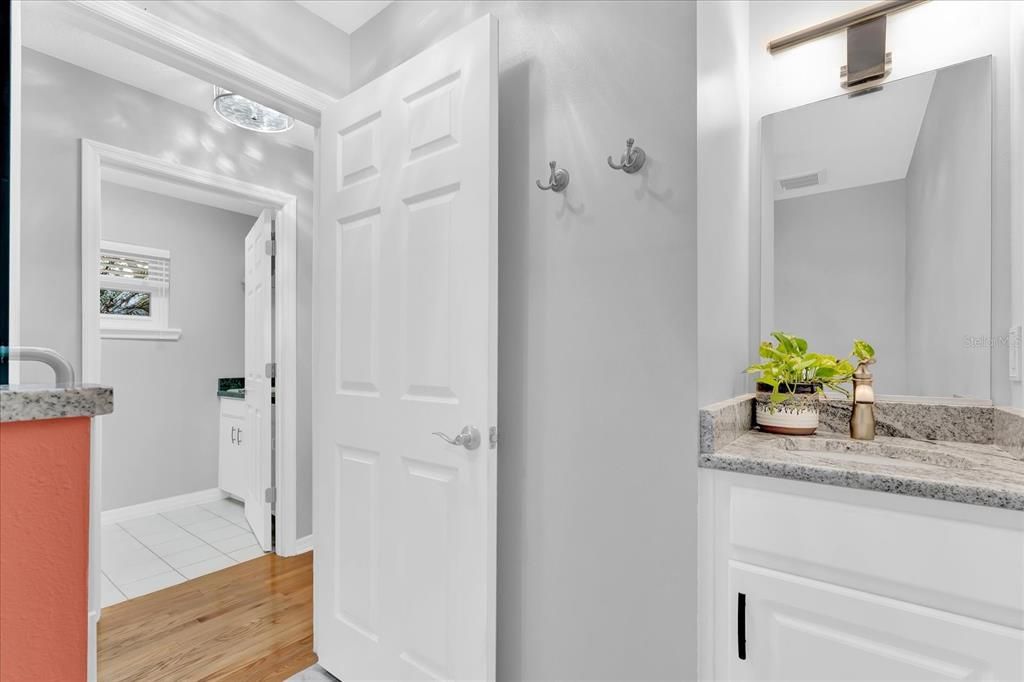 待售: $530,000 (3 贝兹, 3 浴室, 2246 平方英尺)