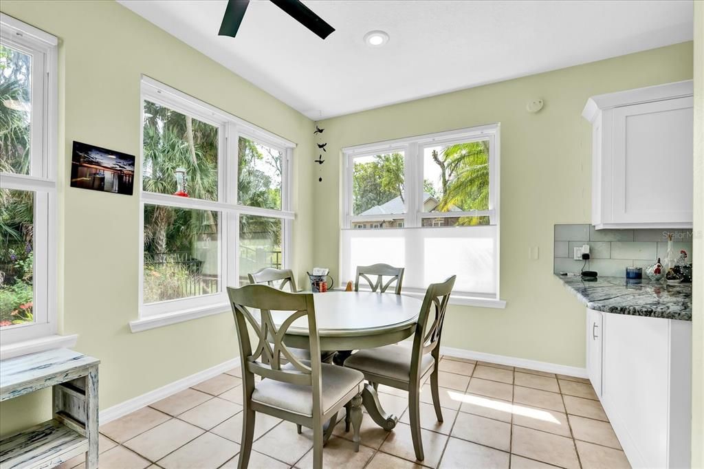 待售: $530,000 (3 贝兹, 3 浴室, 2246 平方英尺)