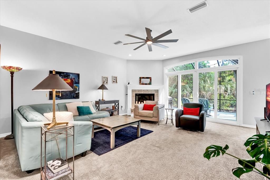 待售: $530,000 (3 贝兹, 3 浴室, 2246 平方英尺)