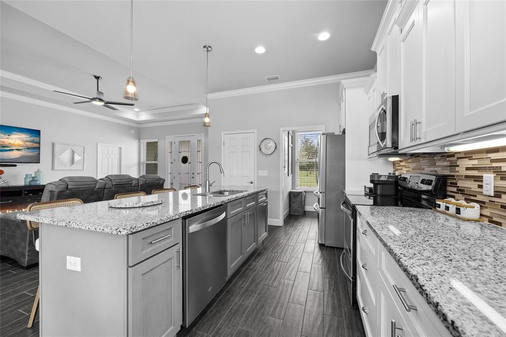 For Sale: $428,000 (3 beds, 2 baths, 1520 Square Feet)