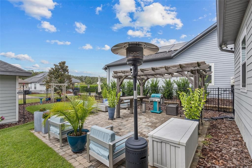 For Sale: $428,000 (3 beds, 2 baths, 1520 Square Feet)