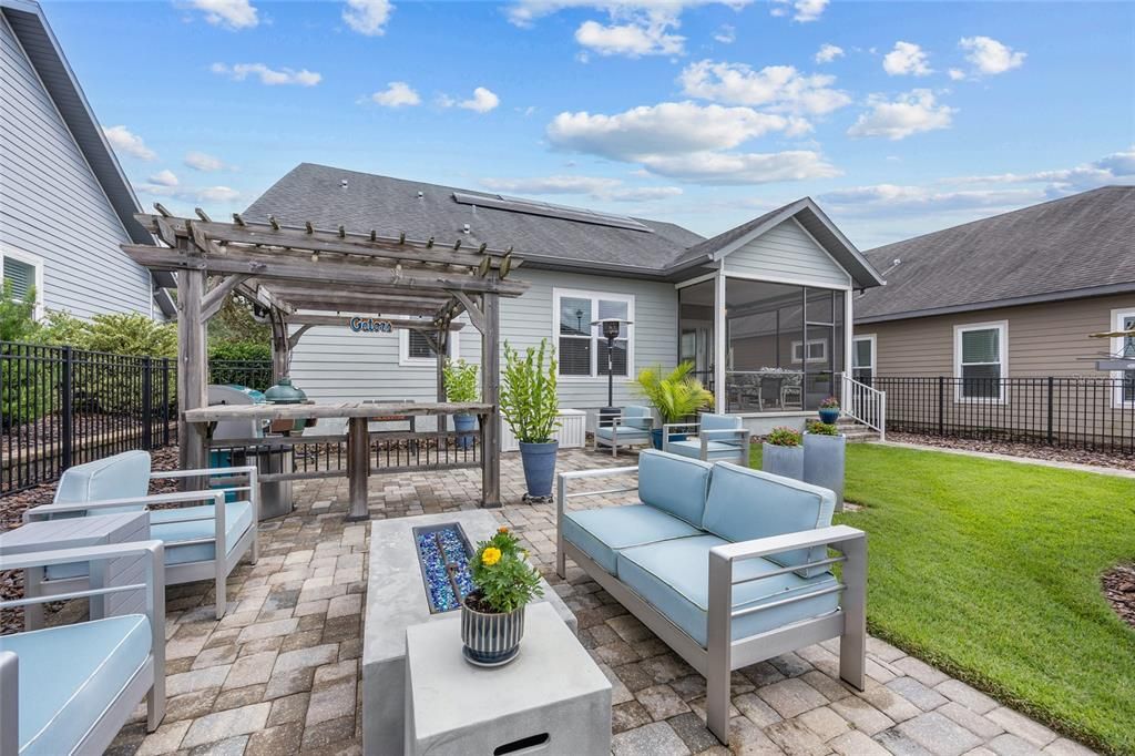 For Sale: $428,000 (3 beds, 2 baths, 1520 Square Feet)