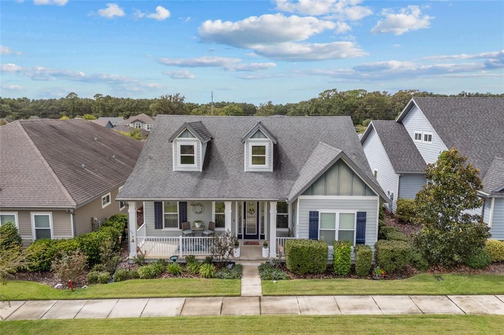 For Sale: $428,000 (3 beds, 2 baths, 1520 Square Feet)