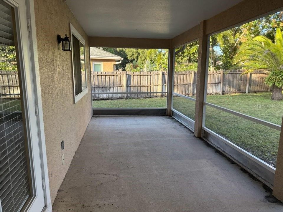 For Rent: $2,800 (3 beds, 2 baths, 2093 Square Feet)