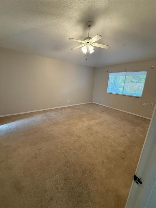 For Rent: $2,800 (3 beds, 2 baths, 2093 Square Feet)