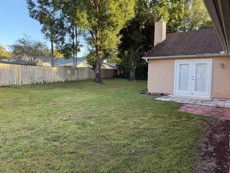 For Rent: $2,800 (3 beds, 2 baths, 2093 Square Feet)