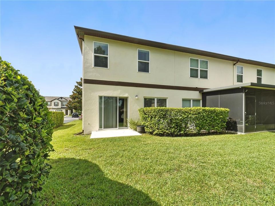 Active With Contract: $2,200 (3 beds, 3 baths, 1697 Square Feet)