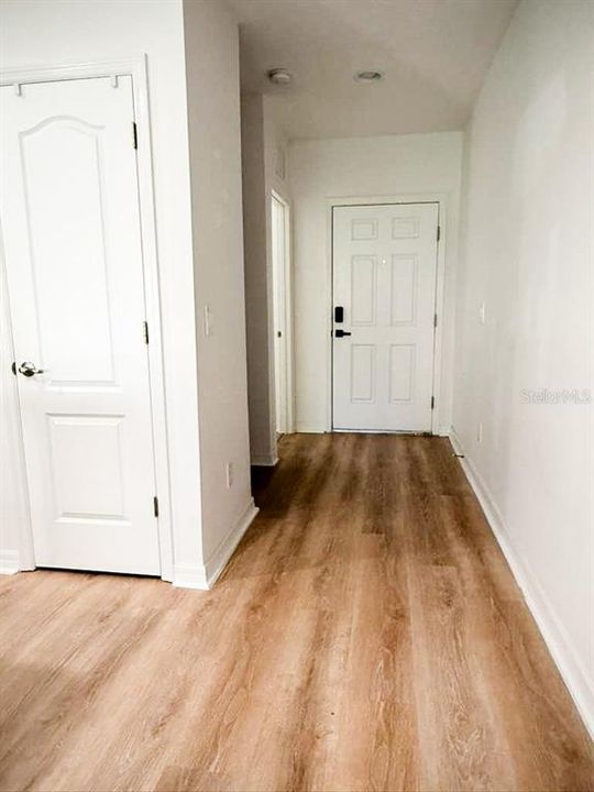 Active With Contract: $2,200 (3 beds, 3 baths, 1697 Square Feet)