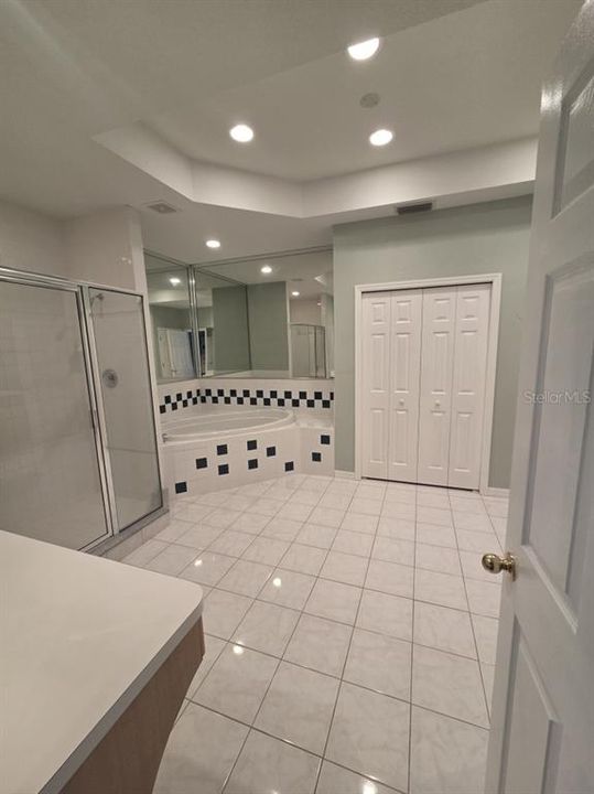 For Sale: $749,900 (3 beds, 3 baths, 3302 Square Feet)