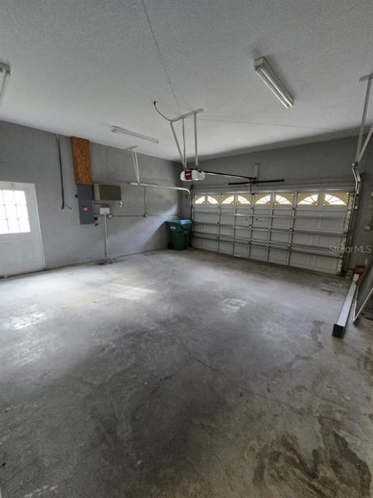 For Sale: $749,900 (3 beds, 3 baths, 3302 Square Feet)