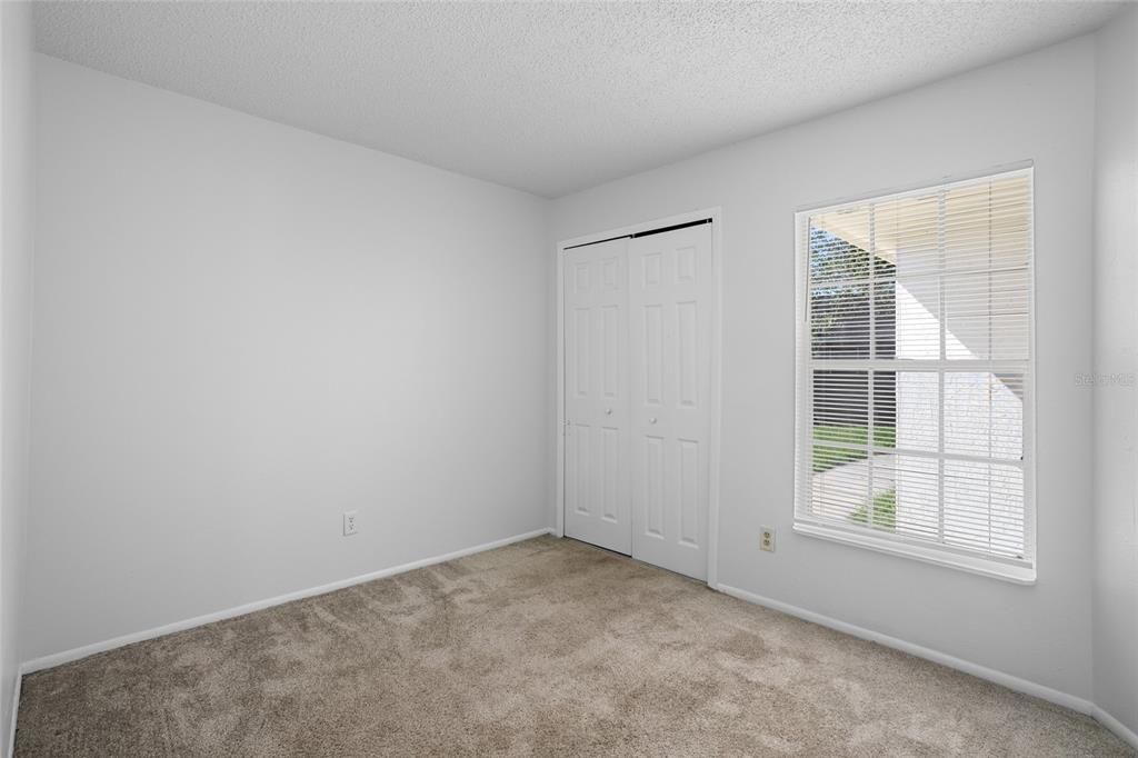 Activo con contrato: $300,000 (3 camas, 2 baños, 1216 Pies cuadrados)