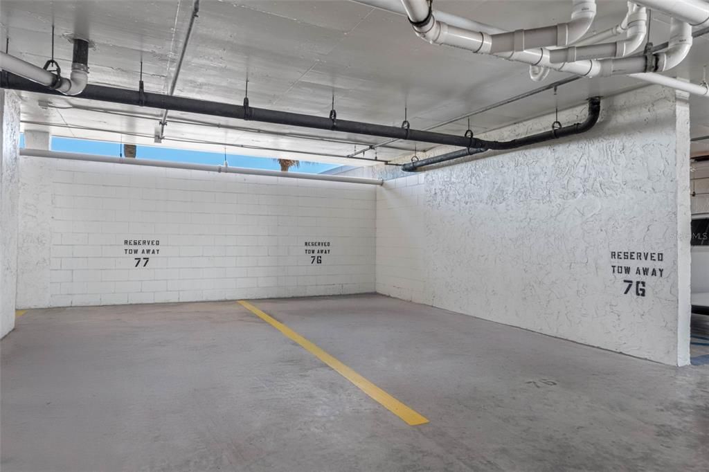 For Sale: $800,000 (2 beds, 2 baths, 1225 Square Feet)