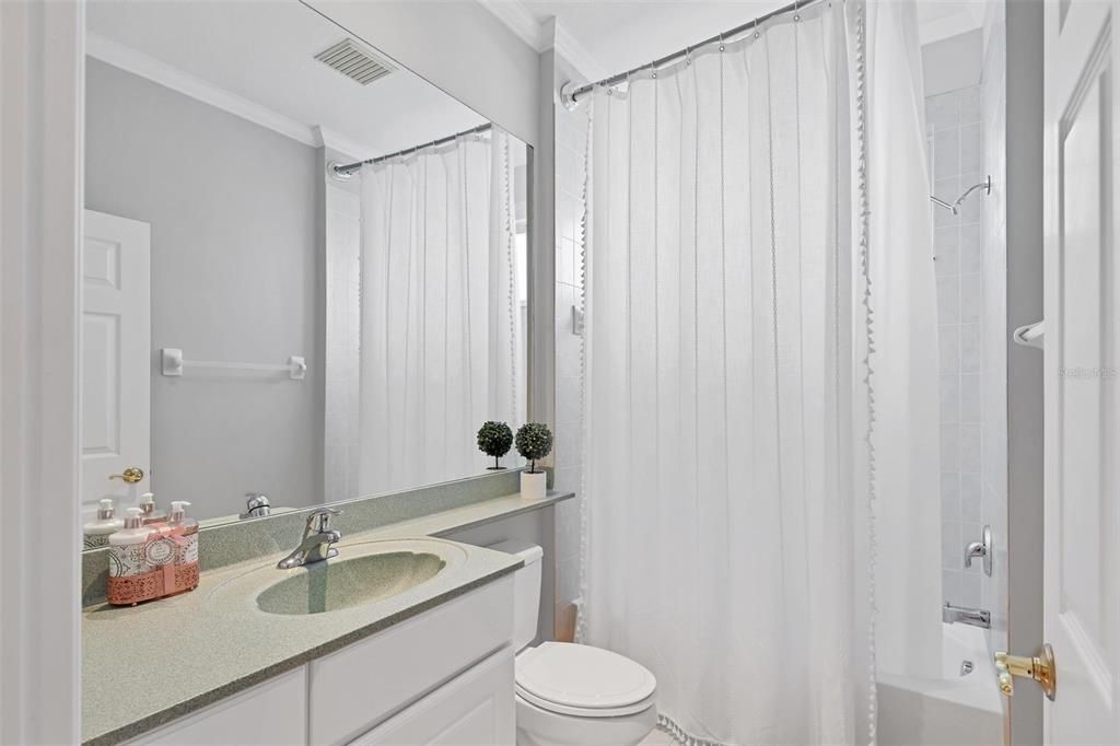 For Sale: $630,000 (3 beds, 2 baths, 2298 Square Feet)